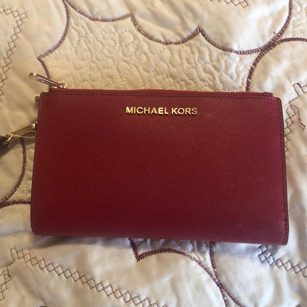 Red wristlet/wallet